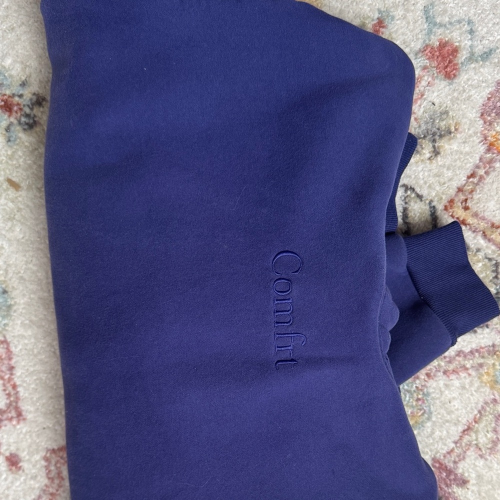 Comfort hoodie. Medium
